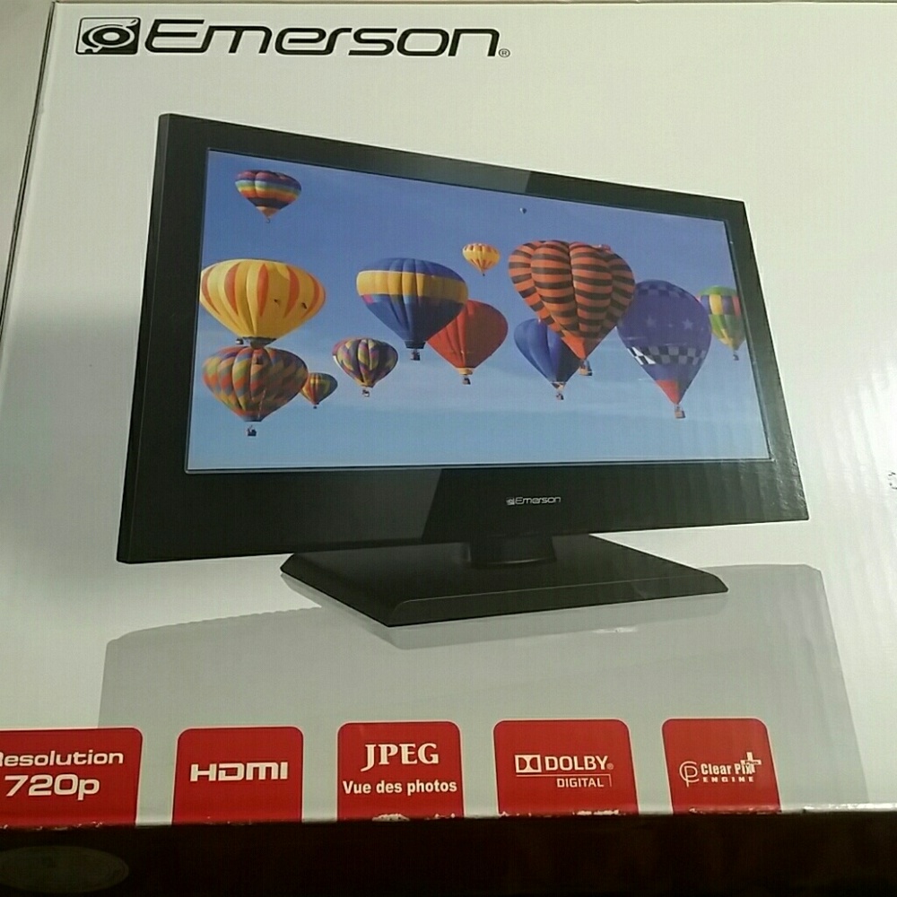Major Sale:Original box EMERSON 22 IN. LCD HDTV